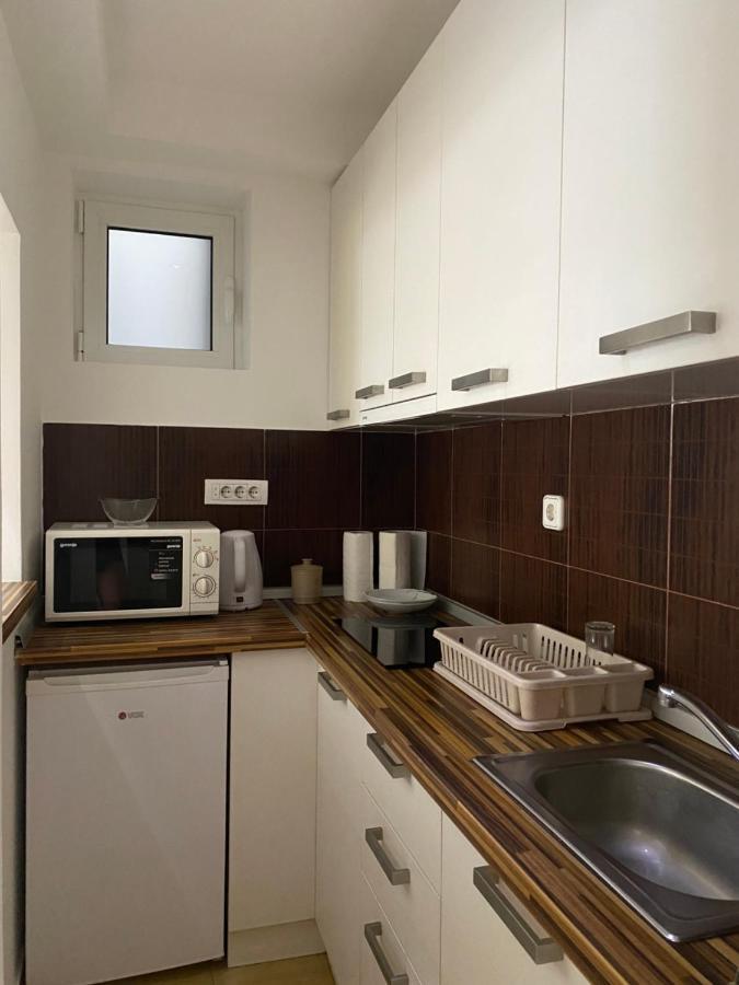 Cika Ljuba Appartement Belgrado Buitenkant foto
