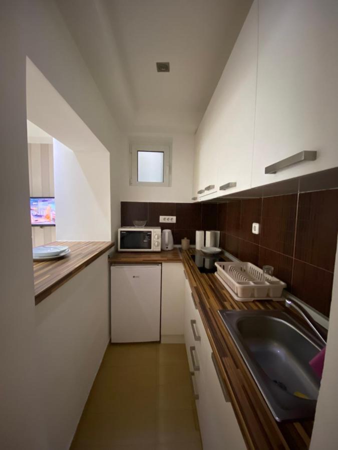 Cika Ljuba Appartement Belgrado Buitenkant foto