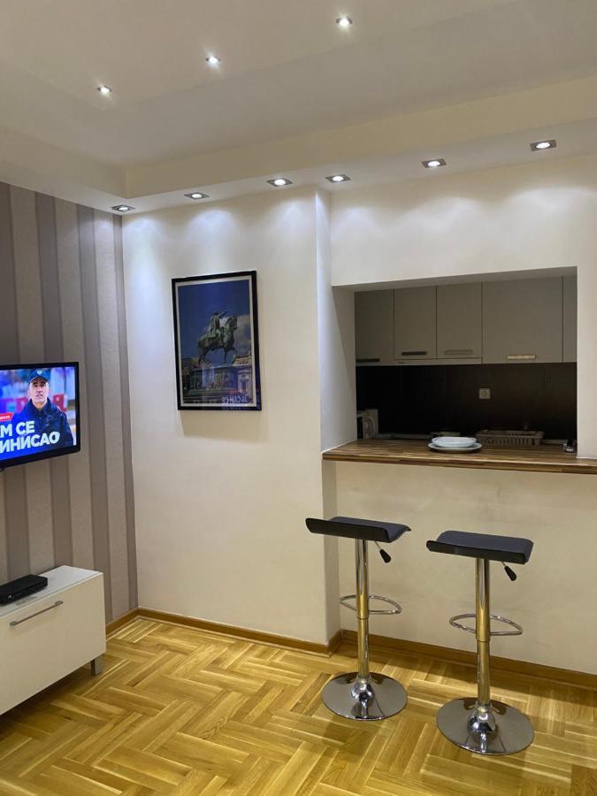 Cika Ljuba Appartement Belgrado Buitenkant foto